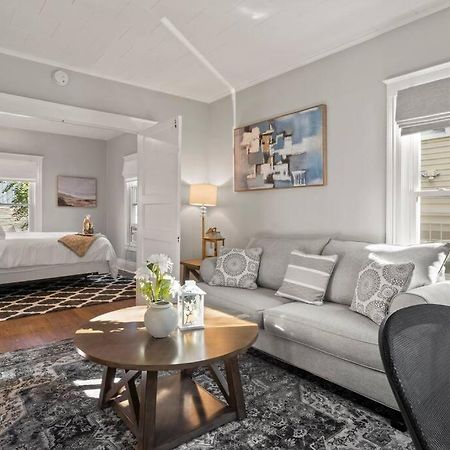 Beautiful One Bed In Lovely Park Ave Neighborhood Rochester Exteriör bild