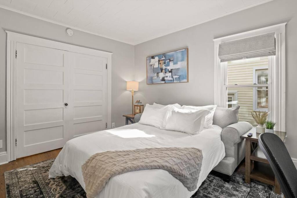 Beautiful One Bed In Lovely Park Ave Neighborhood Rochester Exteriör bild